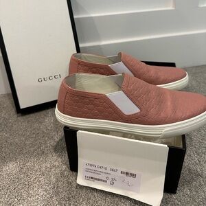 Gucci Women's Coral Slip-On Sneakers